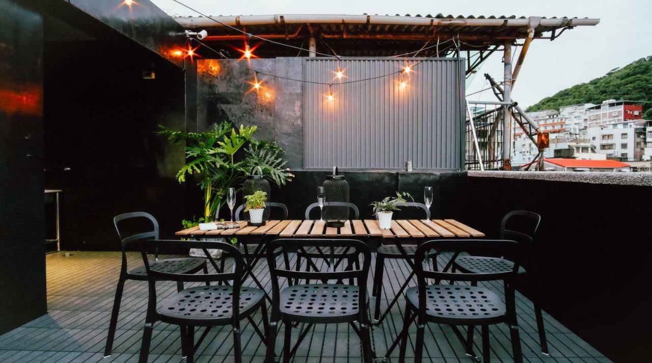 Spangle Inn Keelung Exterior photo